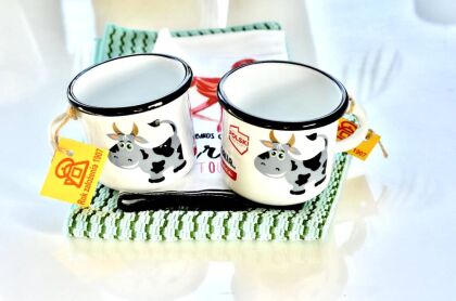 KUBEK EMALIOWANY "KRÓWKA"